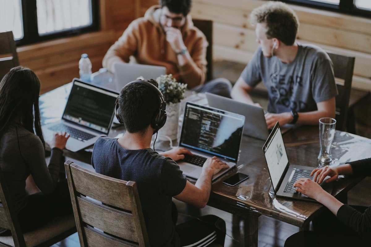 Multi-stage retargeting campaigns featuring customer reviews and testimonials